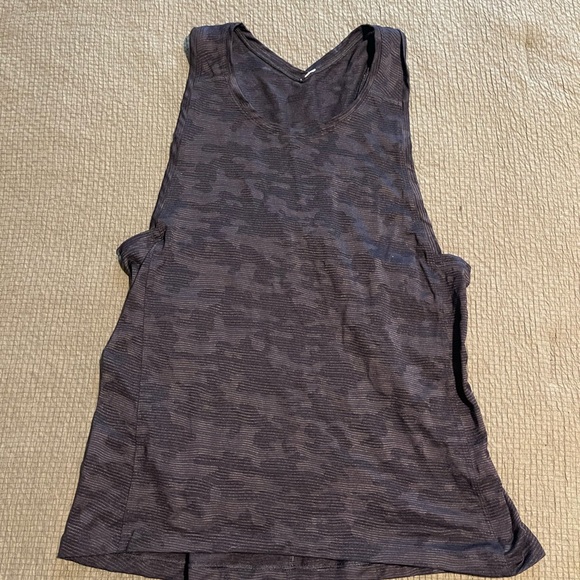 Lululemon Grey Camouflage Tank Top - Picture 1 of 5